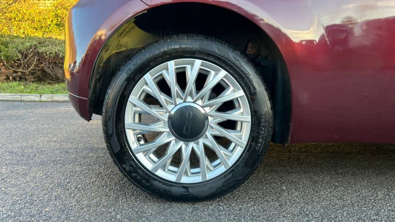 Fiat 500 1.2 Lounge 3dr Petrol Hatchback